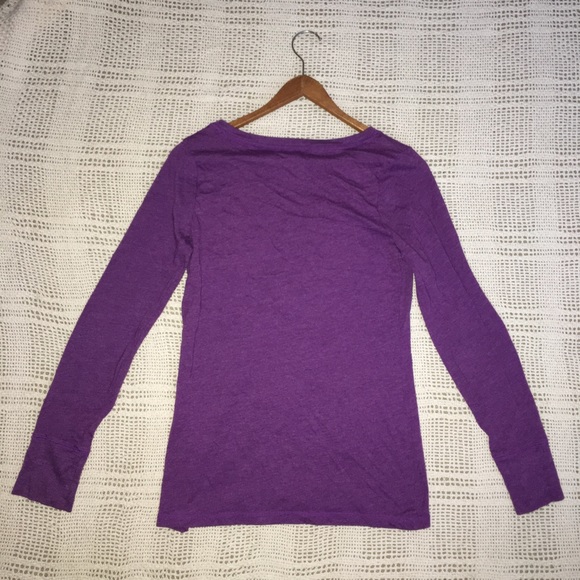V-Neck Long Sleeve Shirt - Picture 2 of 2